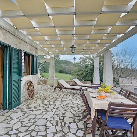 Apartment Trulli Silvana In - Happy