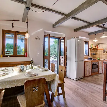 Apartment Trulli Silvana In - Happy